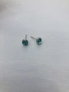 Small and simple Korean-style stainless steel ear studs for girls 2 details Picture